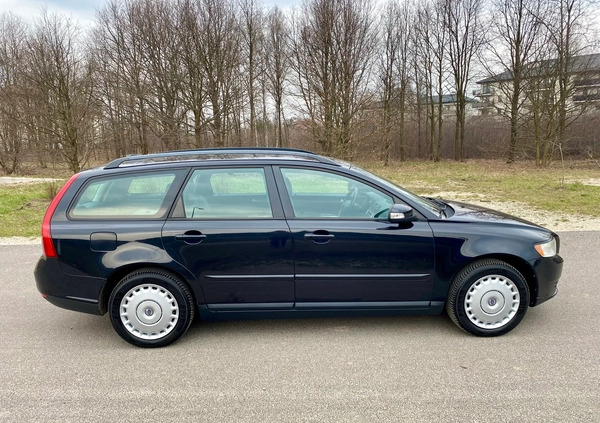Volvo V50 cena 11900 przebieg: 275000, rok produkcji 2007 z Warszawa małe 529